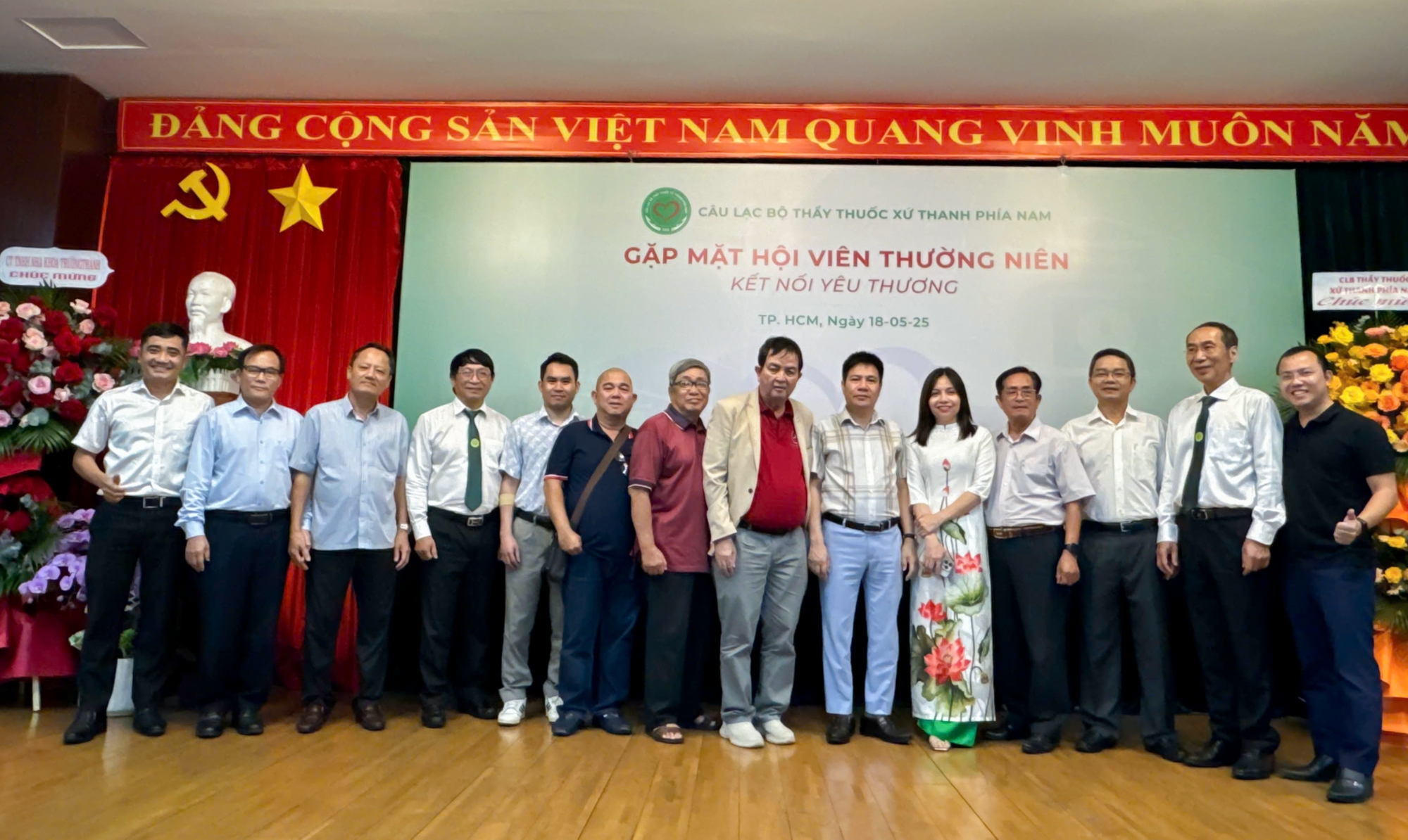 z6613501178587 23afe1a851fff37a75afb4624e5b5873