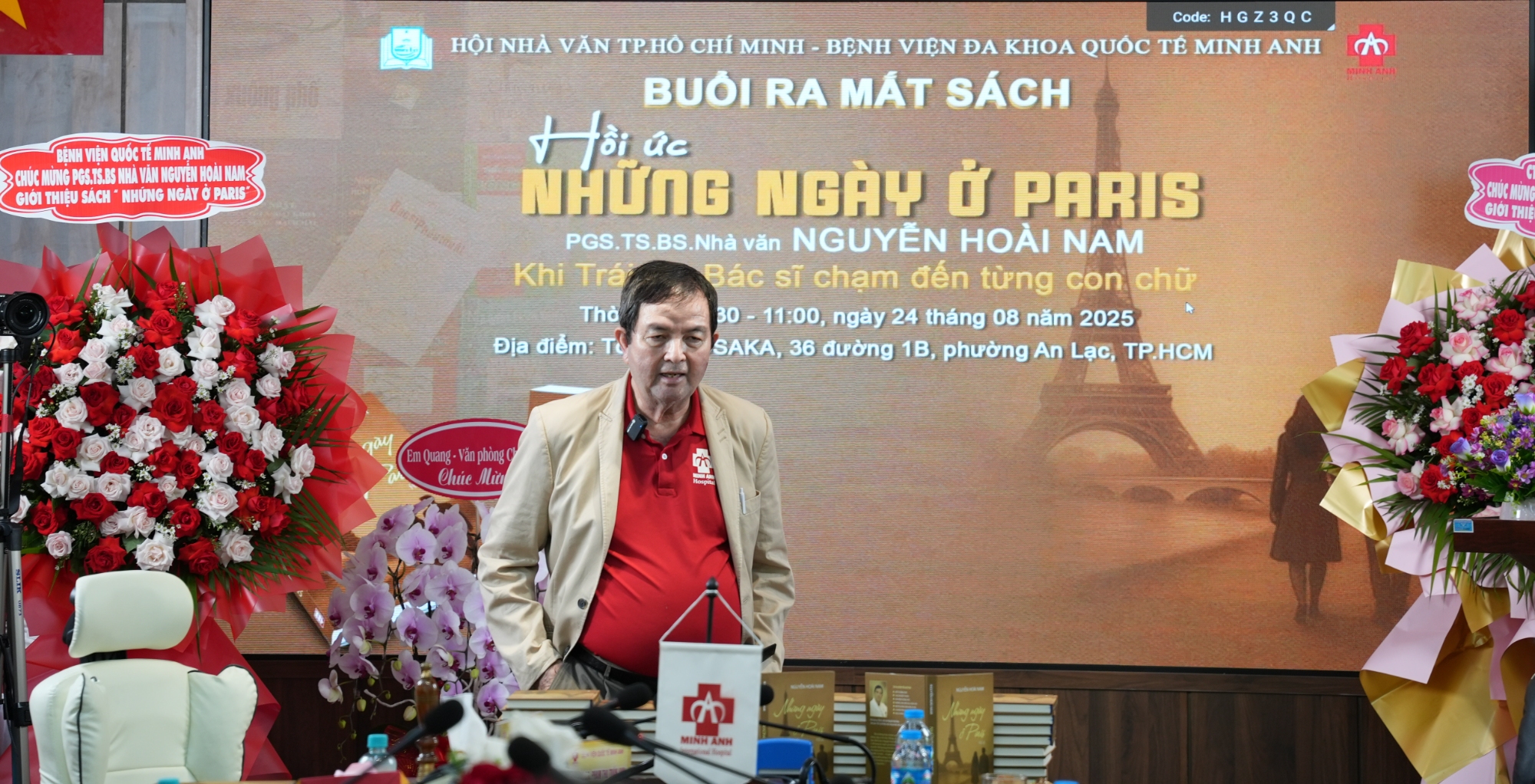 Bác nam ra mắt sách 1 (1 of 1)