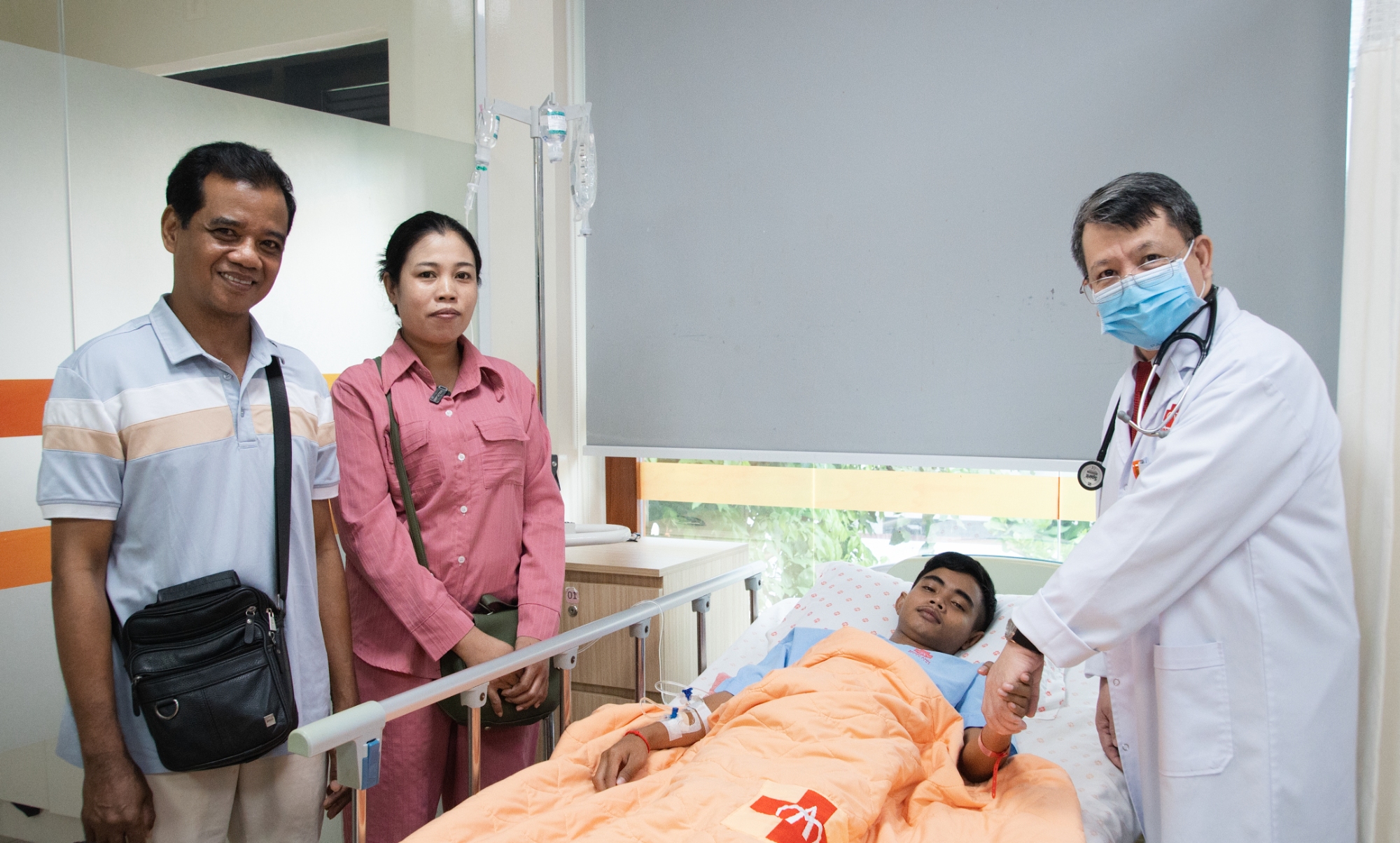 Thay đổi số phận và Hành trình “phẳng lại” lồng...