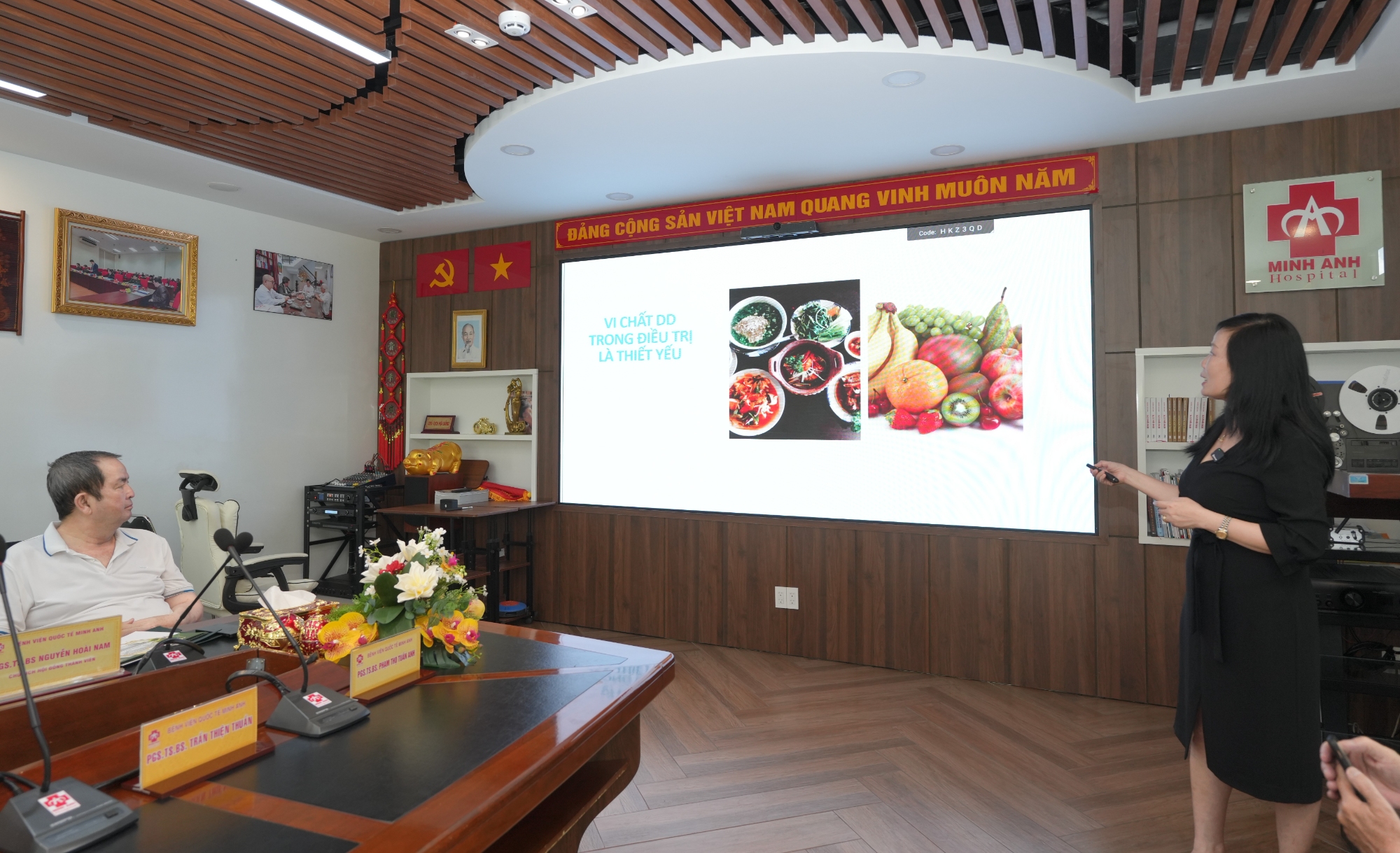  TS.BS Lưu Ngân Tâm – Chủ tịch Hội Dinh dưỡng Lâm sàng TP.HCM, Trưởng khoa Dinh dưỡng- Bệnh viện Chợ Rẫy